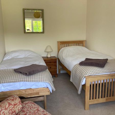 Bed and Breakfast Meadowland Farm Dolton Экстерьер фото